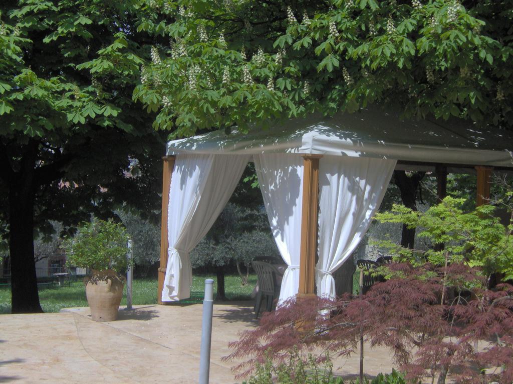 Albergo Ristorante Aquila Sulzano Ngoại thất bức ảnh