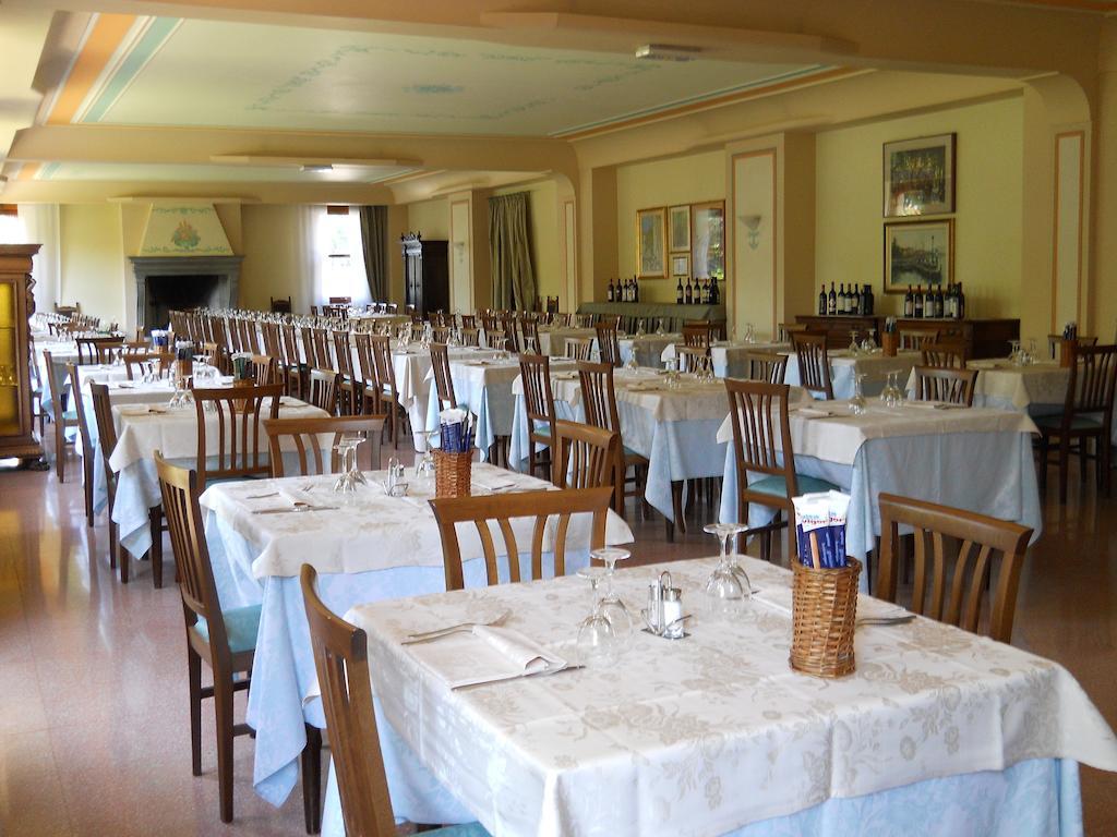 Albergo Ristorante Aquila Sulzano Ngoại thất bức ảnh